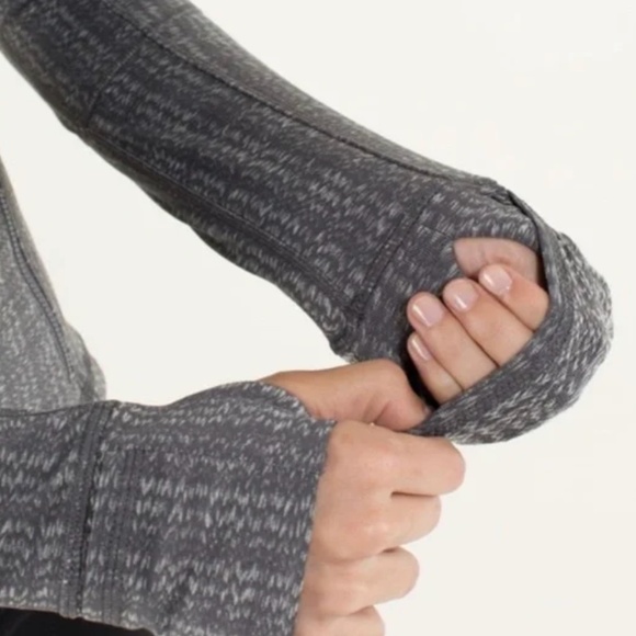 Lululemon Forme Jacket Ziggy Wee October Angel Wing - Gray Size 6 - With Cuffins - Picture 4 of 9